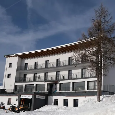 Alpenhotel Steirerhof ホテル *